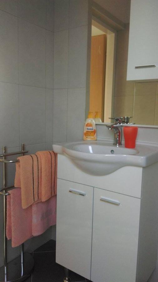 Room Ribica Banjol ภายนอก รูปภาพ